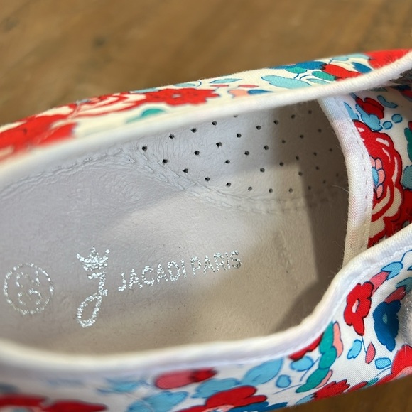 Jacadi baguette red liberty print sneakers - Picture 9 of 9